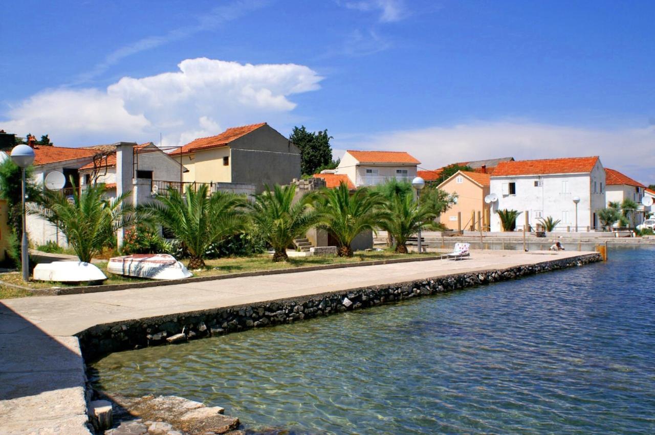 Apartments By The Sea Drace, Peljesac - 10127 Экстерьер фото
